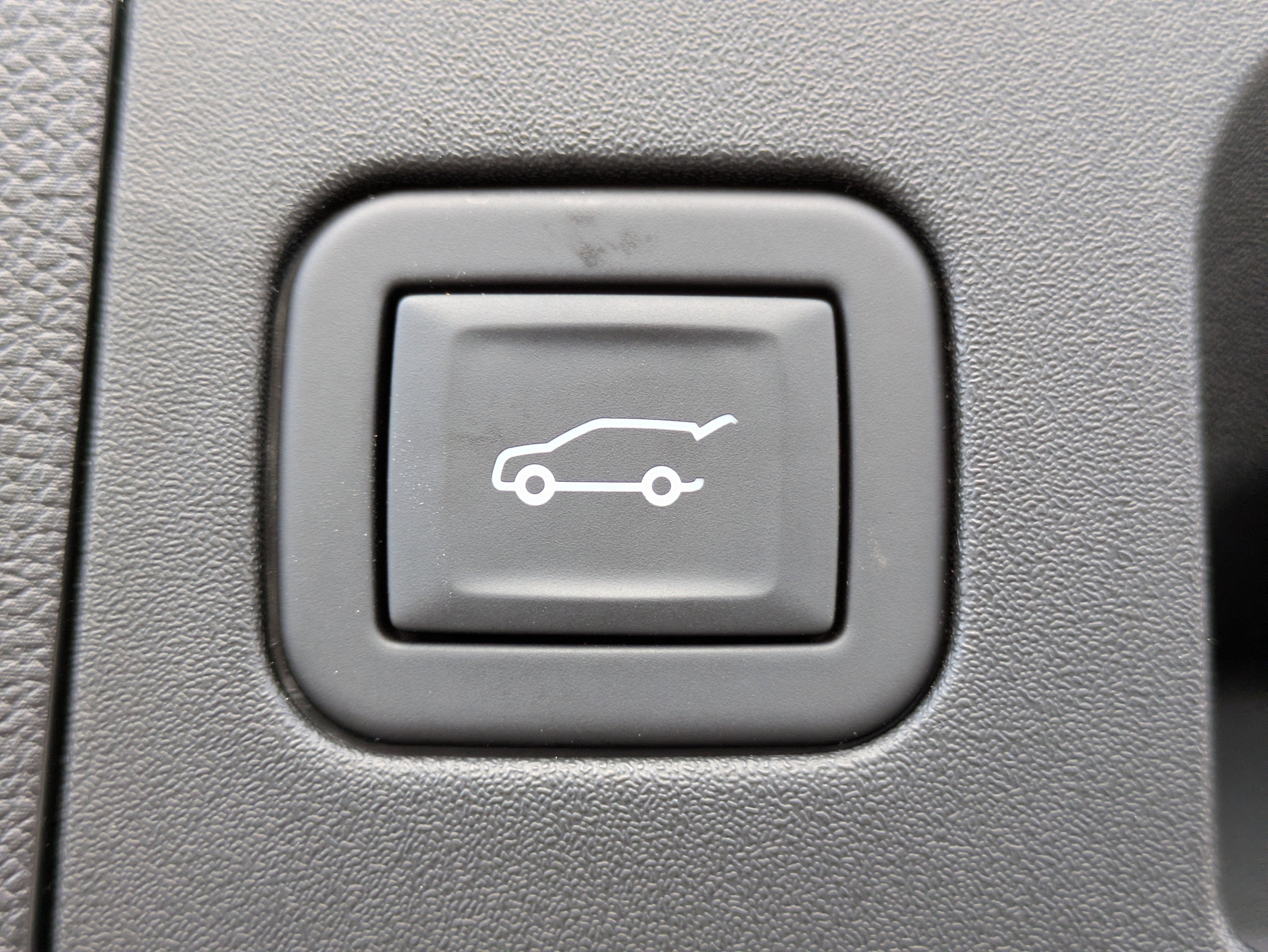 2024 Cadillac XT4 FWD Premium Luxury