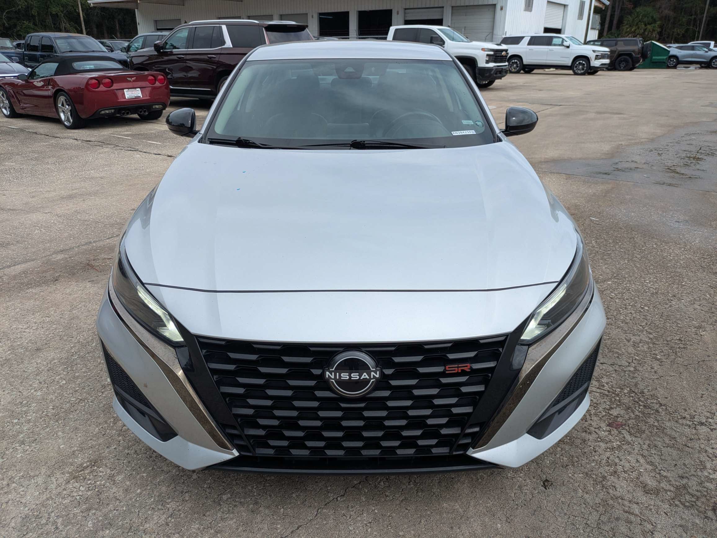 2024 Nissan Altima 2.5 SR