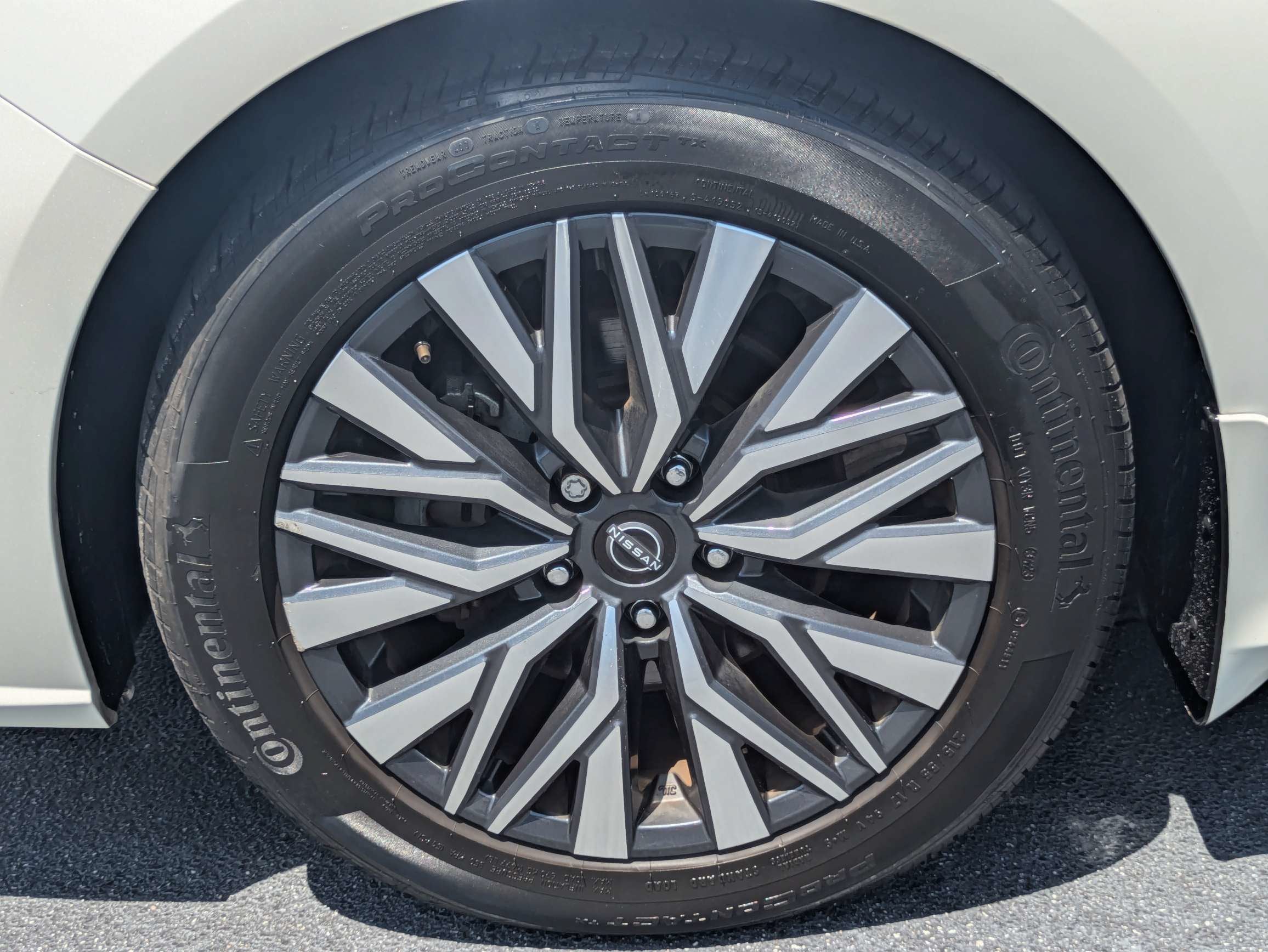 2024 Nissan Altima 2.5 SV