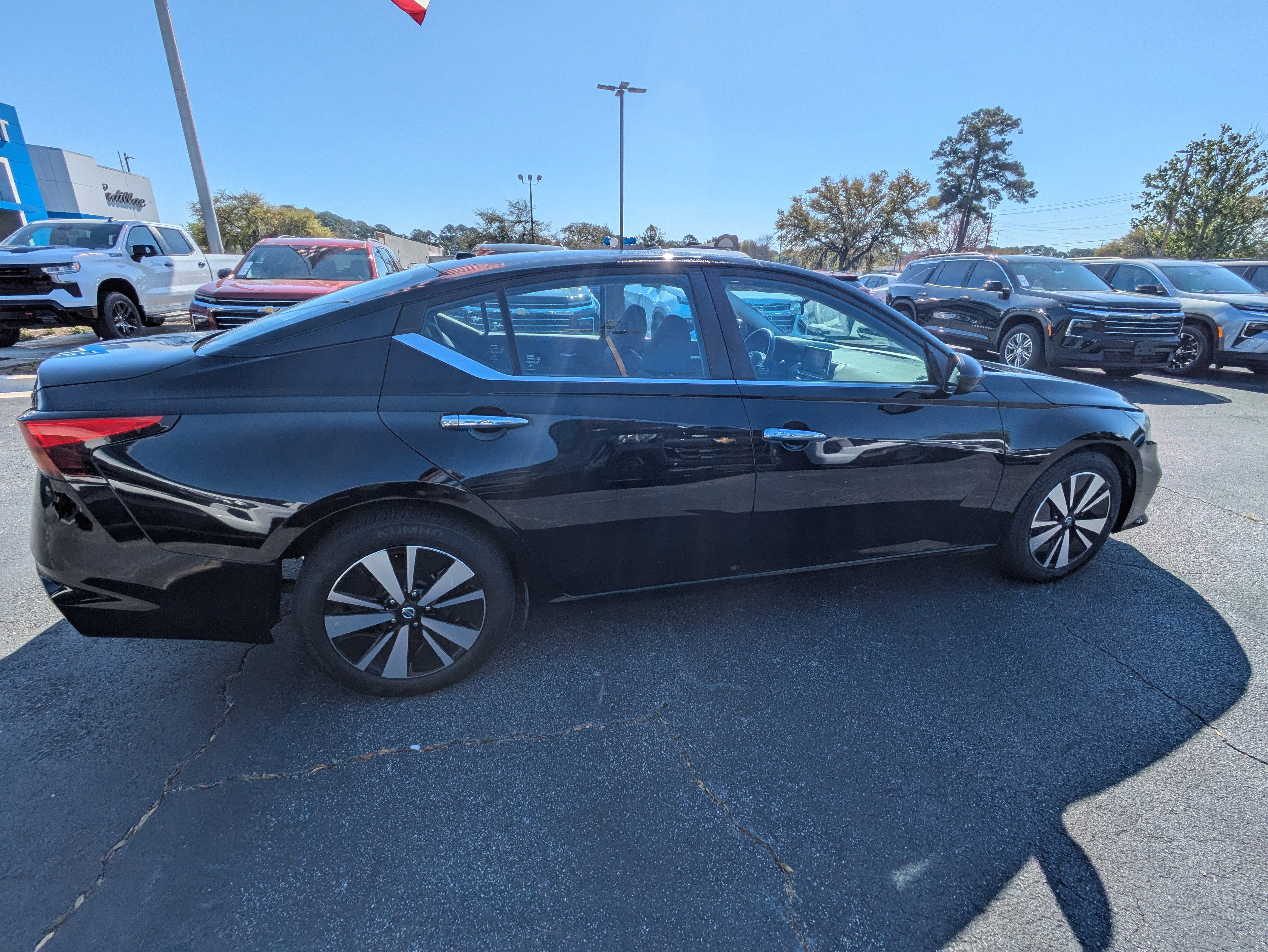 2021 Nissan Altima 2.5 SV