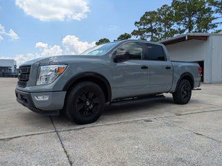 2021 Nissan Titan SV