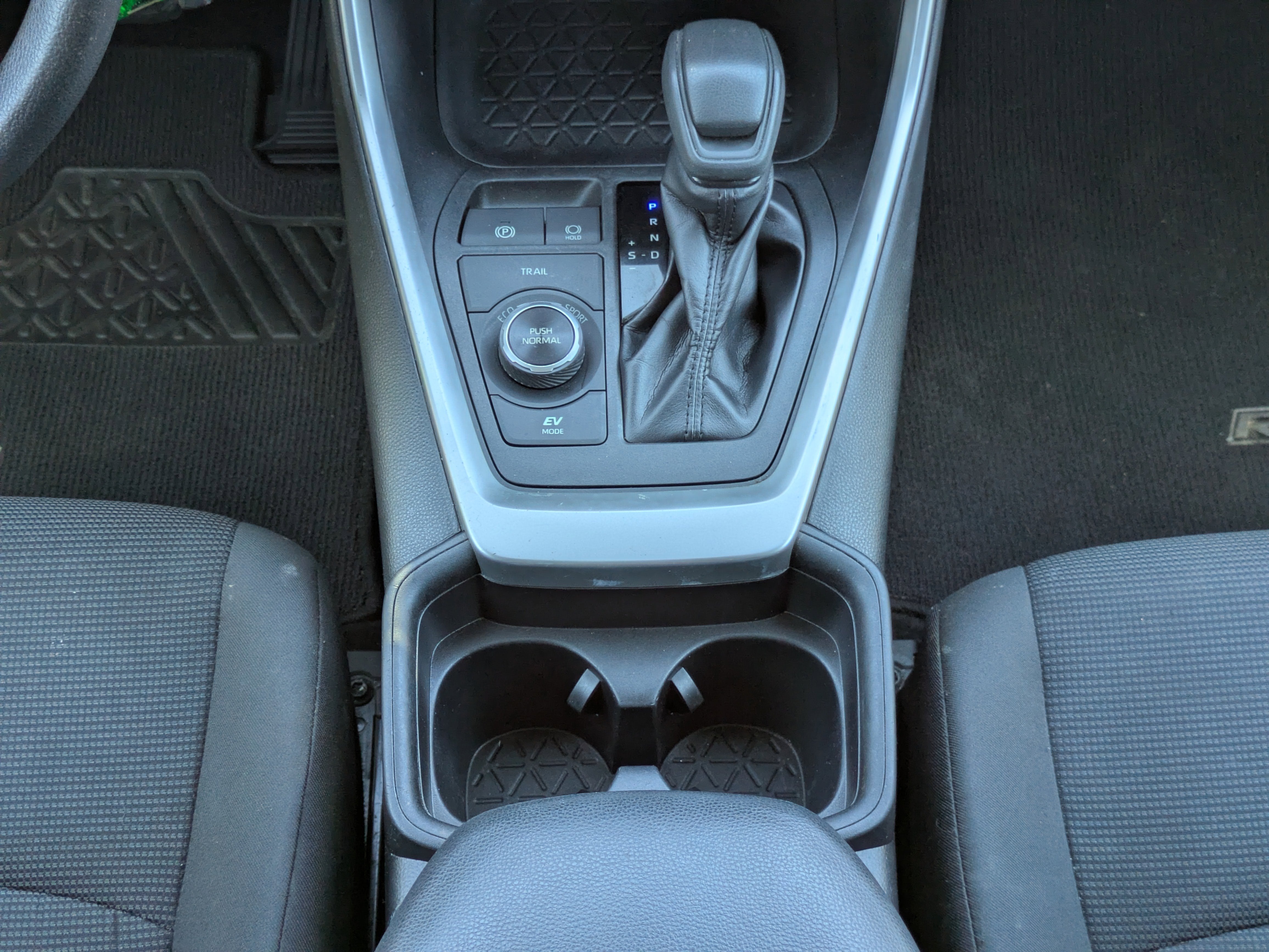 2019 Toyota RAV4 Hybrid LE