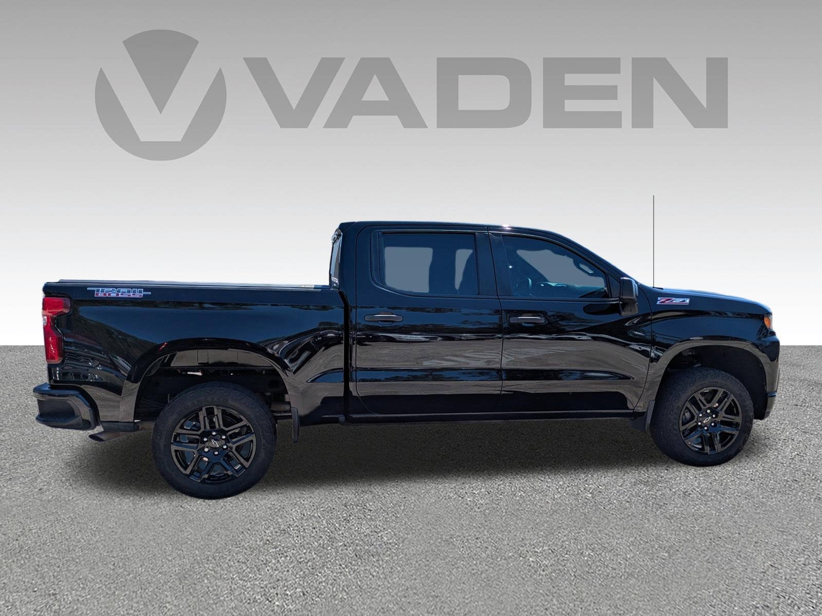 2022 Chevrolet Silverado 1500 LTD Custom Trail Boss