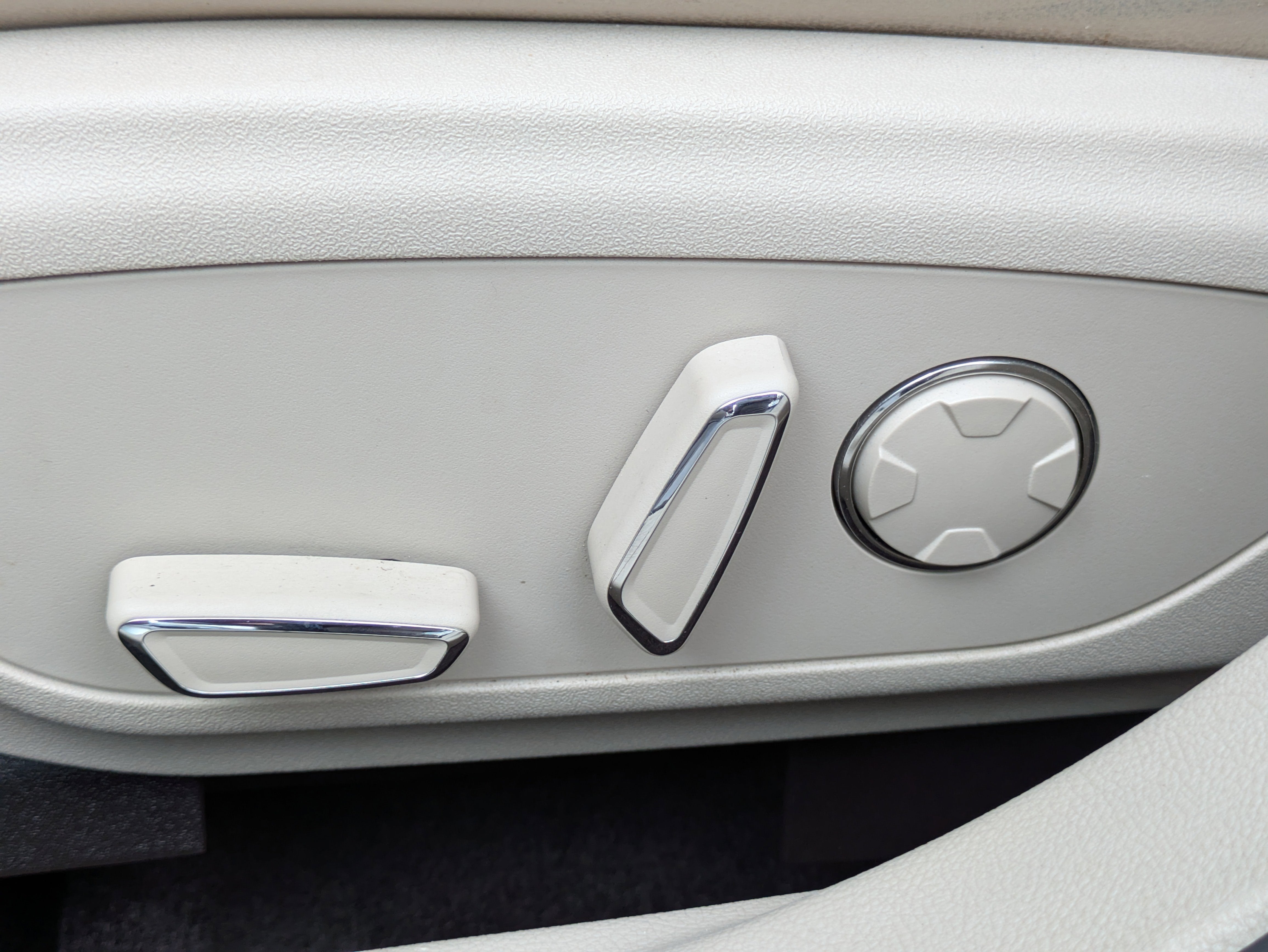 2017 Lincoln MKZ Select