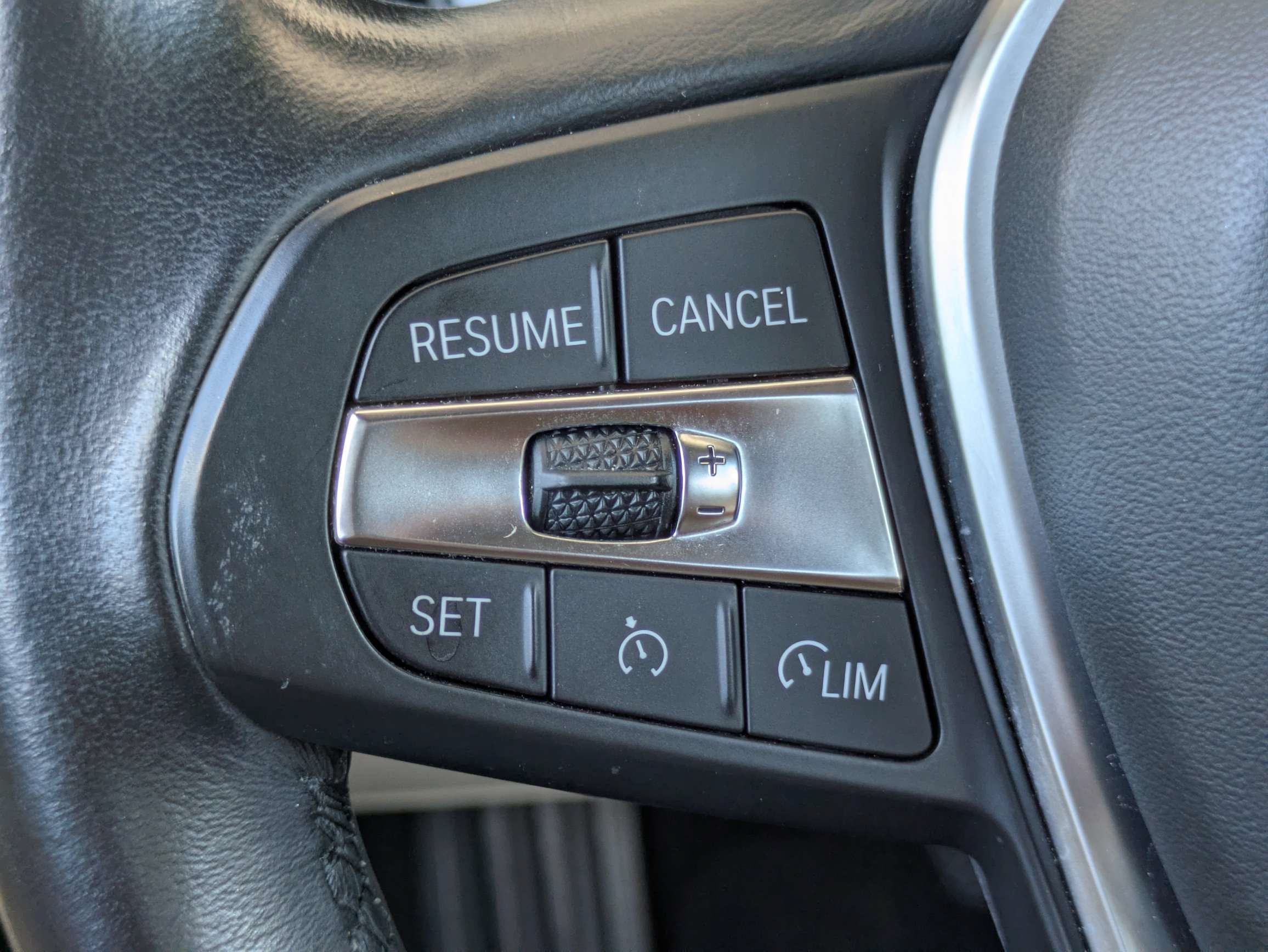 2021 BMW 3 Series 330i