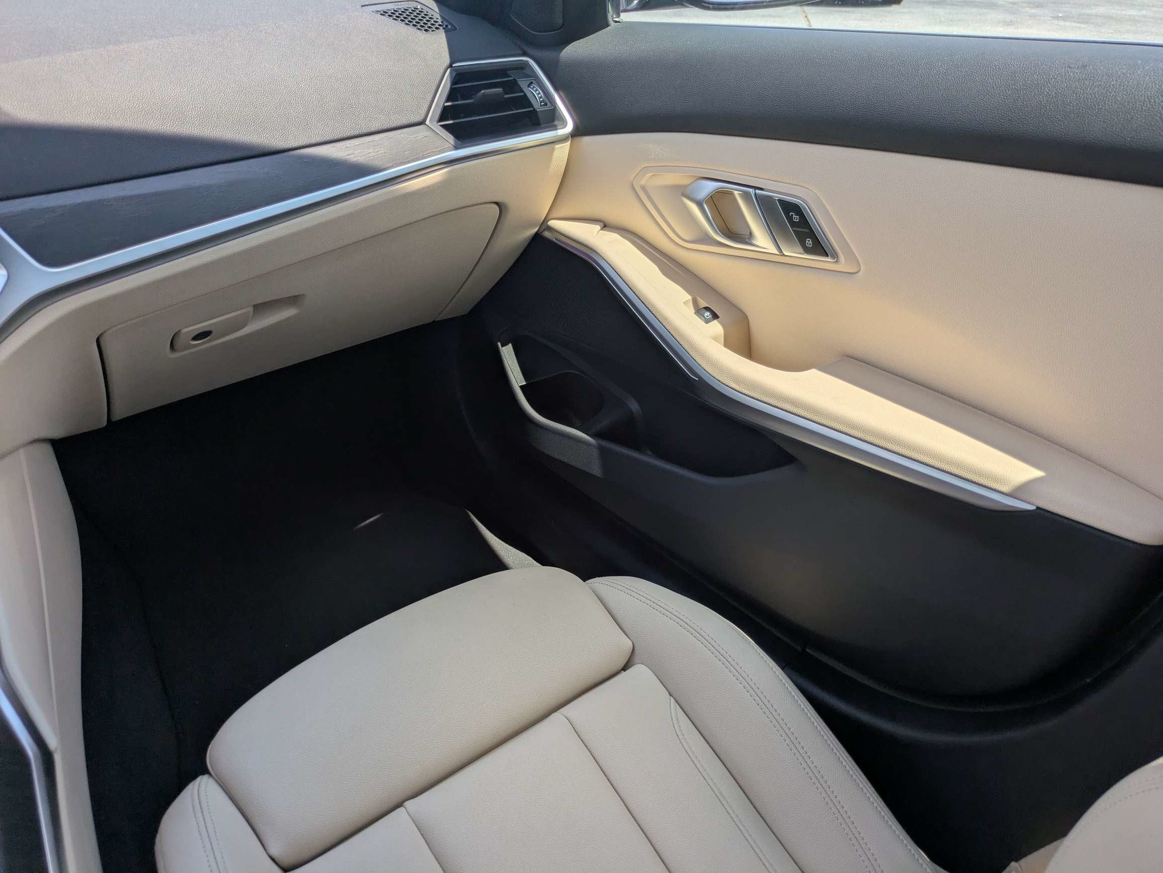 2021 BMW 3 Series 330i