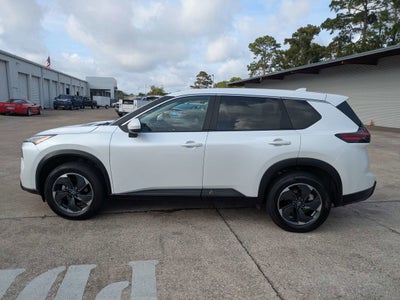 2024 Nissan Rogue SV