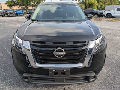 2024 Nissan Pathfinder S