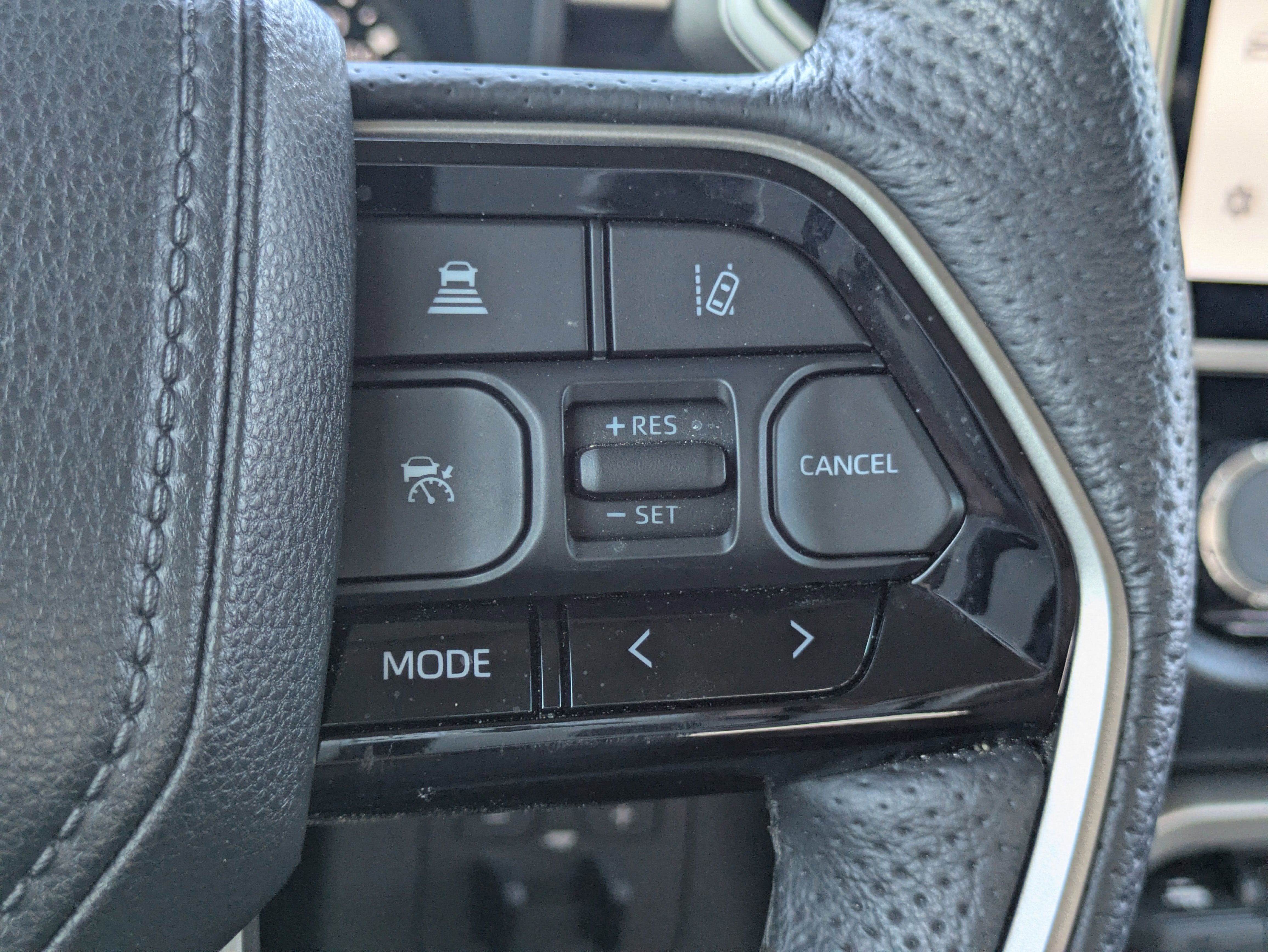 2023 Toyota Tundra 4WD SR5