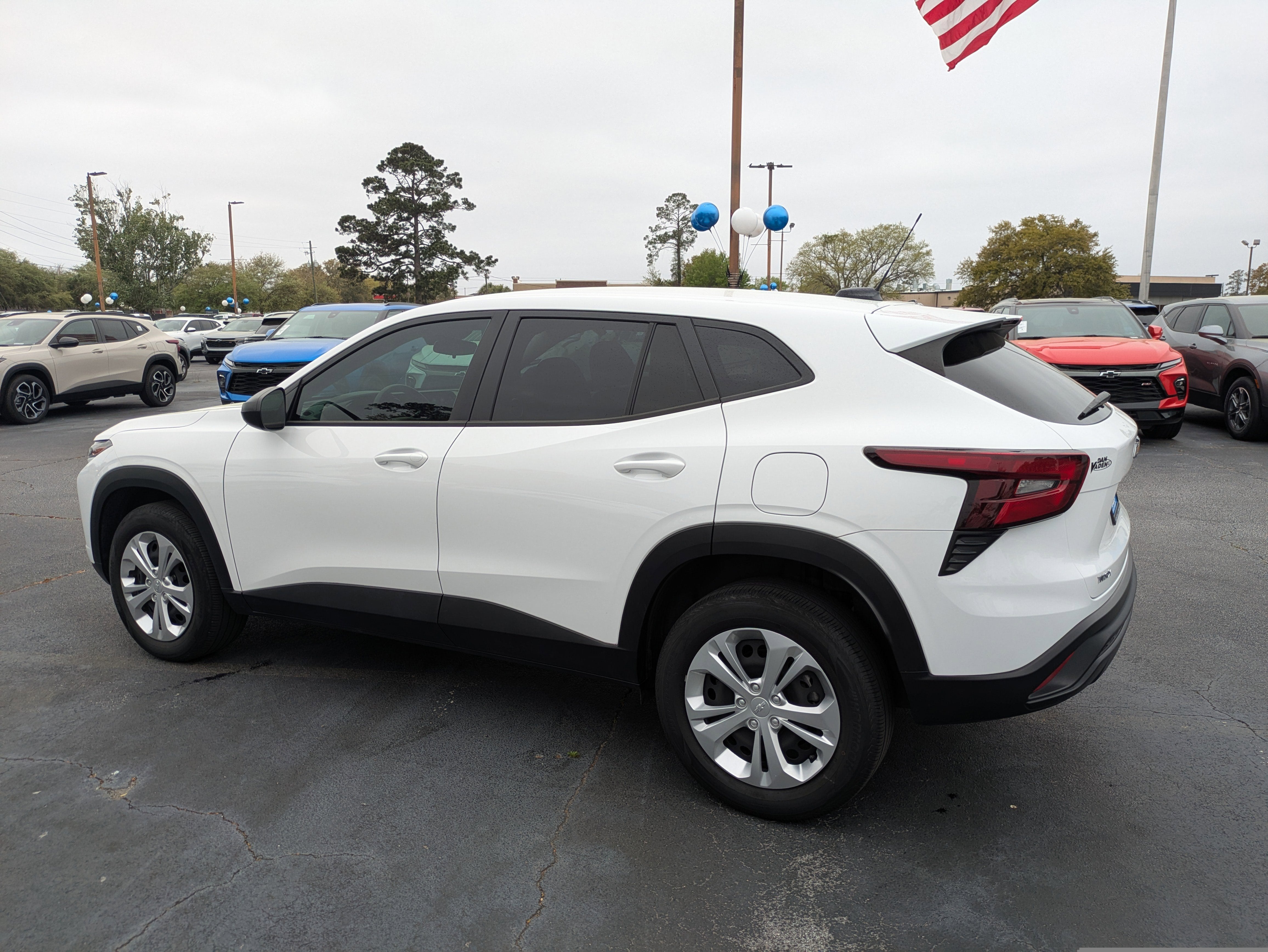 2025 Chevrolet Trax LS