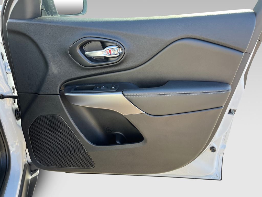 2020 Jeep Cherokee Latitude FWD