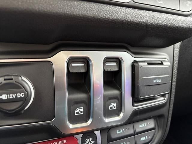 2026 Jeep Wrangler 2-Door Willys - Photo 38