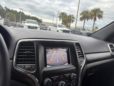 2019 Jeep Grand Cherokee Laredo E 4x2