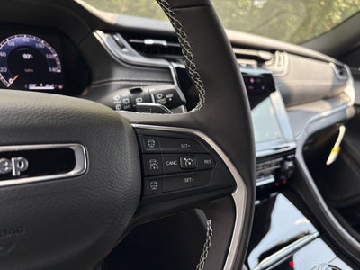 2025 Jeep Grand Cherokee GRAND CHEROKEE LAREDO X 4X2