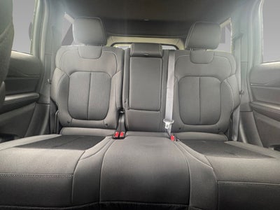 2025 Jeep Grand Cherokee GRAND CHEROKEE LAREDO X 4X2