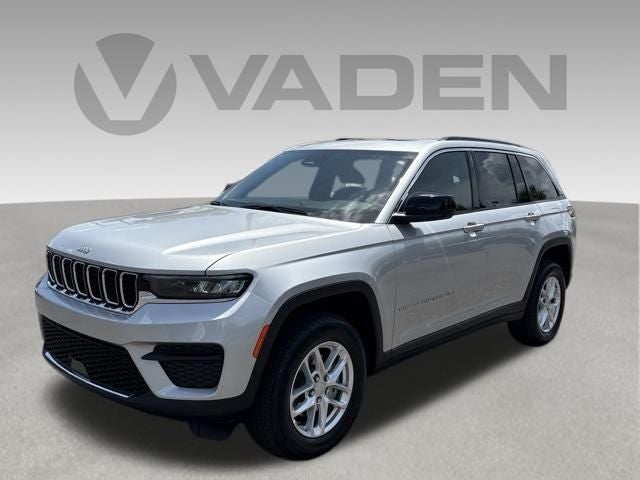 2026 Jeep Grand Cherokee GRAND CHEROKEE LAREDO X 4X2