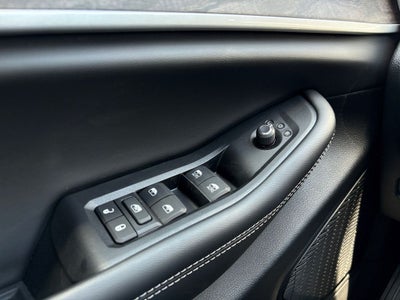 2026 Jeep Grand Cherokee GRAND CHEROKEE LAREDO ALTITUDE 4X2
