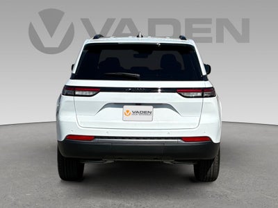 2026 Jeep Grand Cherokee GRAND CHEROKEE LAREDO ALTITUDE 4X2