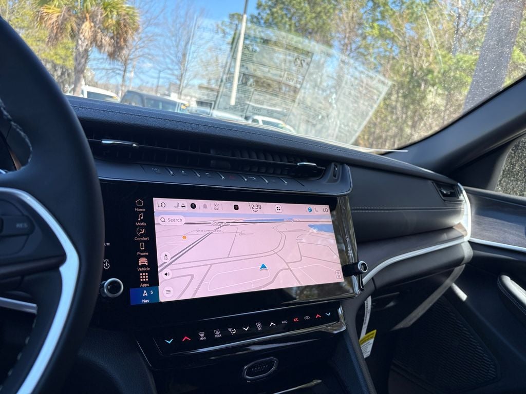 2026 Jeep Grand Cherokee GRAND CHEROKEE LAREDO ALTITUDE 4X2