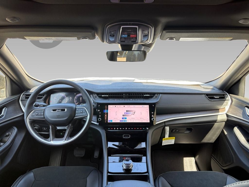 2026 Jeep Grand Cherokee GRAND CHEROKEE LAREDO ALTITUDE 4X2