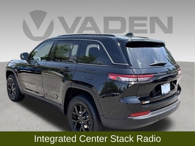 2026 Jeep Grand Cherokee GRAND CHEROKEE LAREDO ALTITUDE 4X2