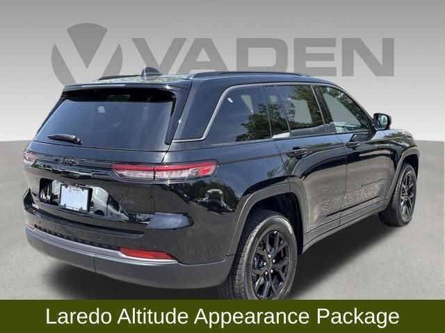 2026 Jeep Grand Cherokee GRAND CHEROKEE LAREDO ALTITUDE 4X2