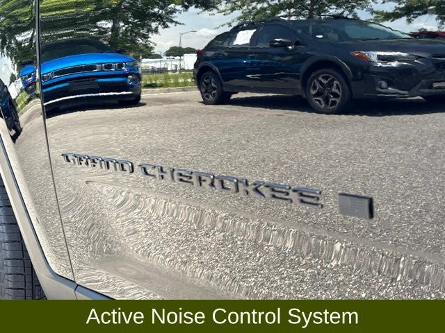 2026 Jeep Grand Cherokee GRAND CHEROKEE LAREDO ALTITUDE 4X2