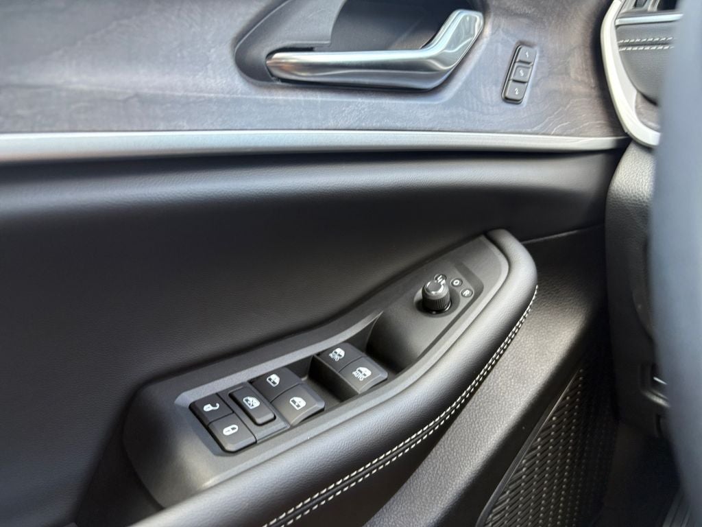 2025 Jeep Grand Cherokee GRAND CHEROKEE LIMITED 4X2