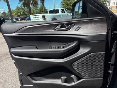 2025 Jeep Grand Cherokee GRAND CHEROKEE LIMITED 4X2