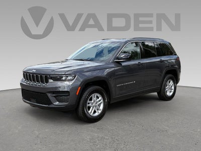 2025 Jeep Grand Cherokee GRAND CHEROKEE LAREDO 4X4