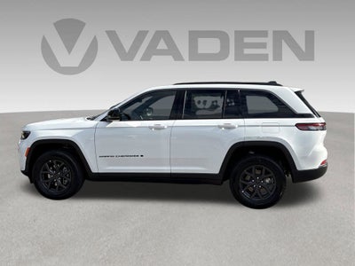 2027 Jeep Grand Cherokee GRAND CHEROKEE LAREDO ALTITUDE 4X4