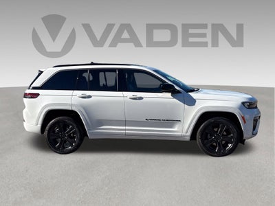 2027 Jeep Grand Cherokee GRAND CHEROKEE LIMITED RESERVE 4X4