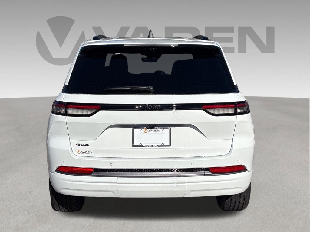 2027 Jeep Grand Cherokee GRAND CHEROKEE LIMITED RESERVE 4X4