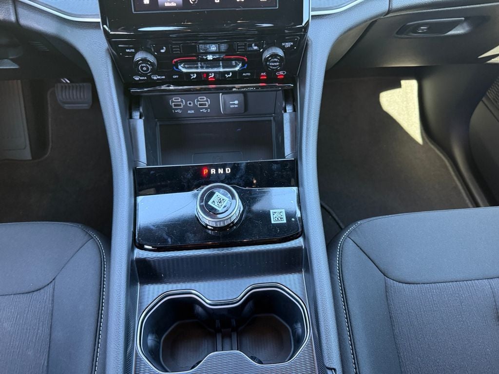 2025 Jeep Grand Cherokee GRAND CHEROKEE L LAREDO 4X2