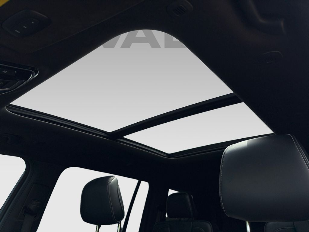 2022 Jeep Grand Cherokee L Overland 4x2