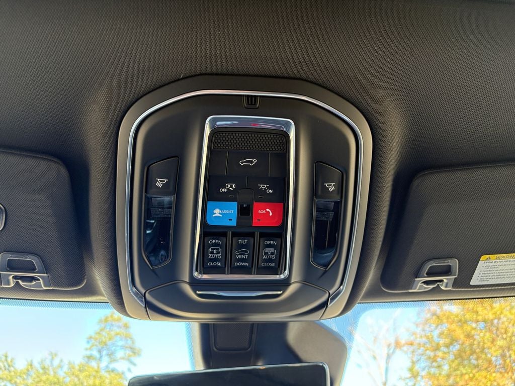 2025 Jeep Grand Cherokee GRAND CHEROKEE L OVERLAND 4X4