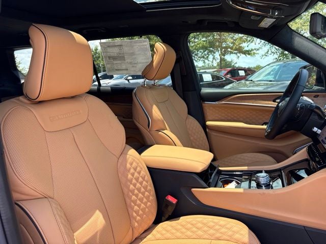 2026 Jeep Grand Cherokee GRAND CHEROKEE L SUMMIT 4X4