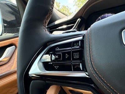 2026 Jeep Grand Cherokee GRAND CHEROKEE L SUMMIT 4X4