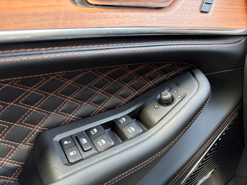 2026 Jeep Grand Cherokee GRAND CHEROKEE L SUMMIT 4X4