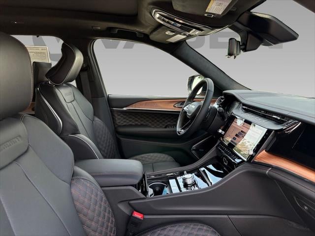 2026 Jeep Grand Cherokee GRAND CHEROKEE L SUMMIT 4X4