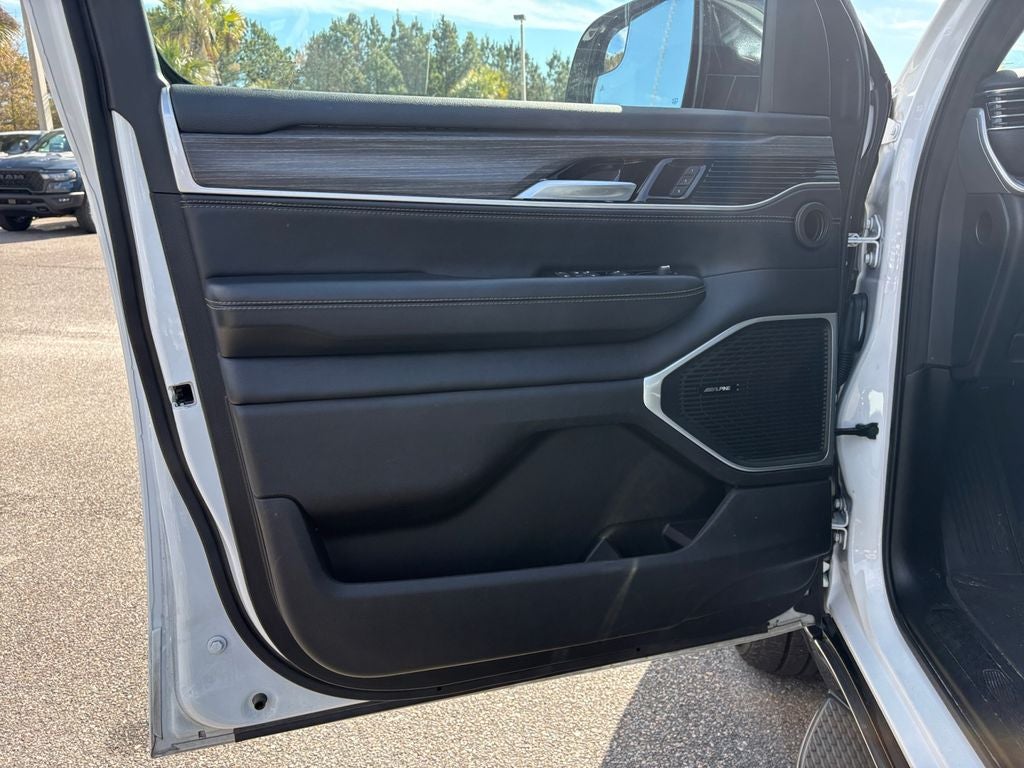 2024 Jeep Wagoneer L Series II 4x4