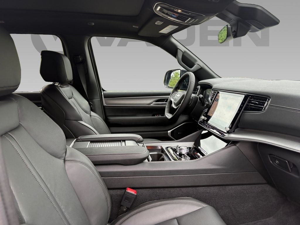 2026 Jeep Grand Wagoneer GRAND WAGONEER UPLAND 4X4