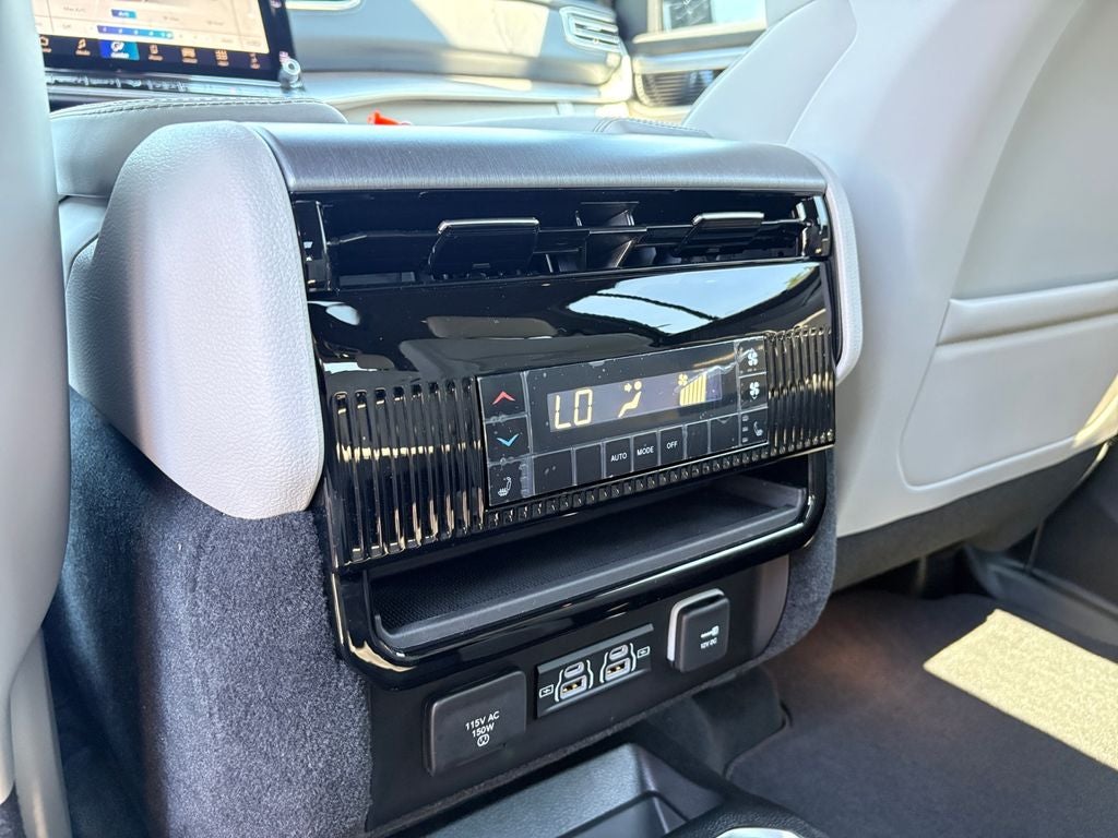 2026 Jeep Grand Wagoneer GRAND WAGONEER LIMITED RESERVE 4X4
