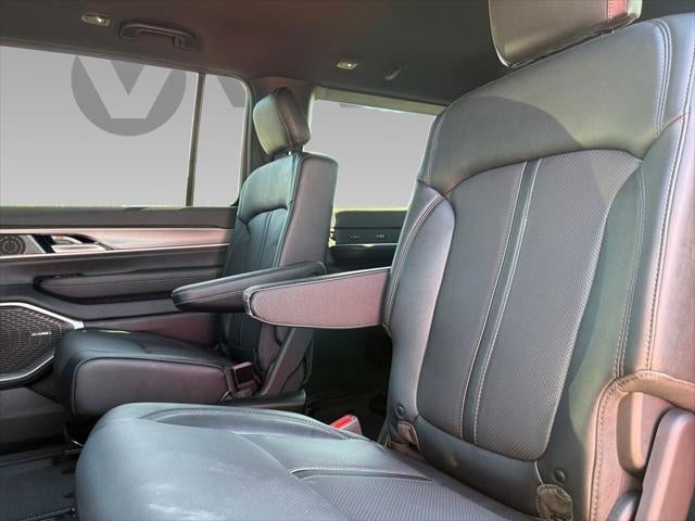 2026 Jeep Grand Wagoneer GRAND WAGONEER LIMITED ALTITUDE 4X4