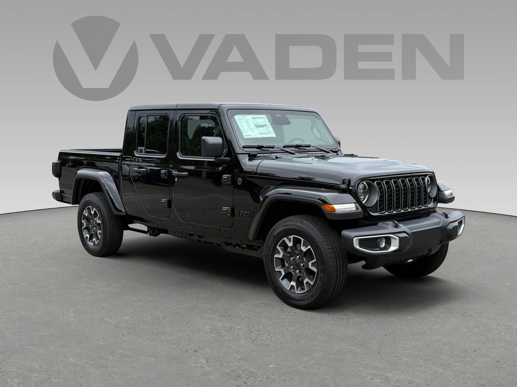 2026 Jeep Gladiator Sahara Auto's photo