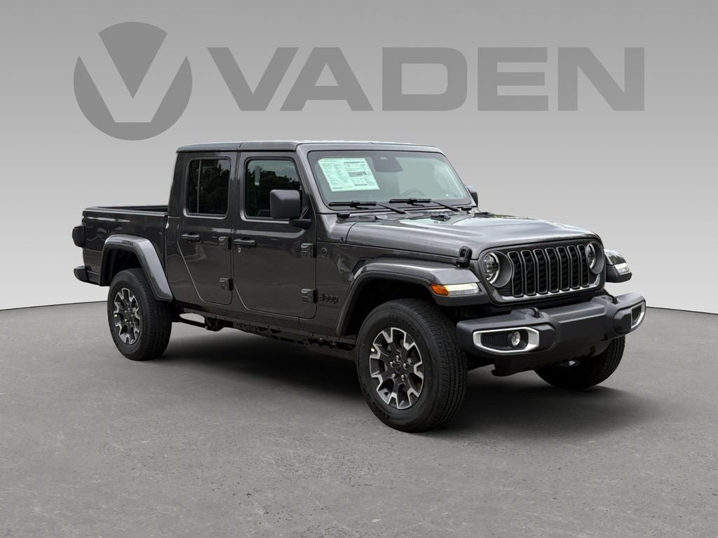 2026 Jeep Gladiator Sahara Auto's photo