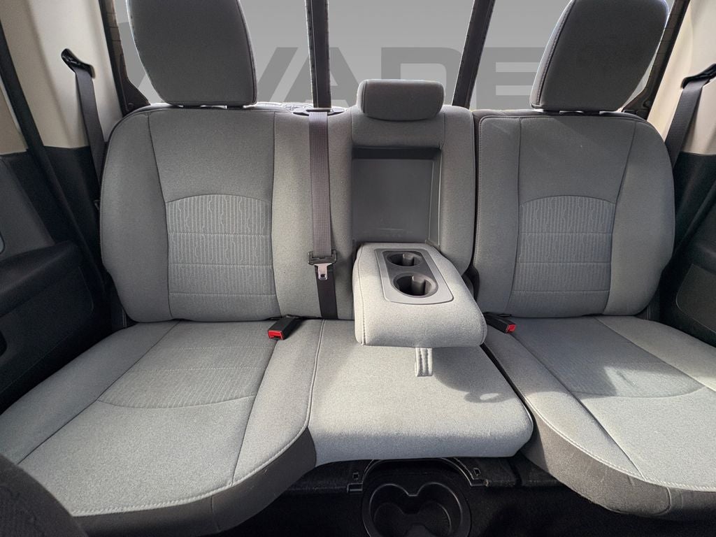 2023 RAM 1500 Classic SLT Crew Cab 4x4 5'7' Box