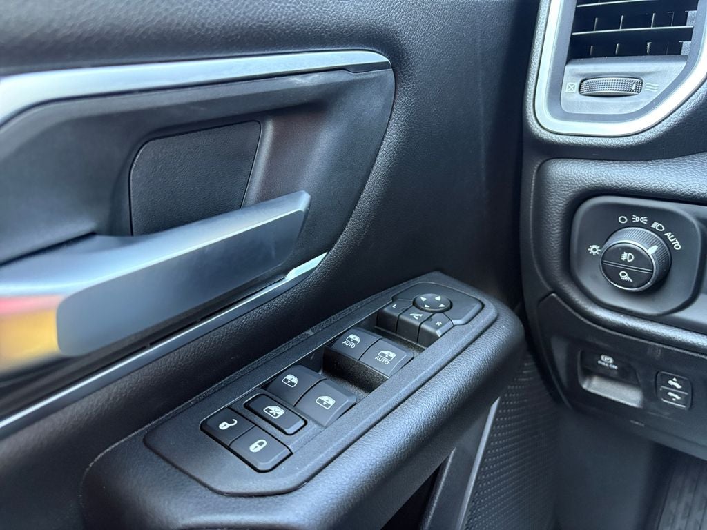 2026 RAM Ram 1500 RAM 1500 BIG HORN QUAD CAB 4X4 6'4' BOX