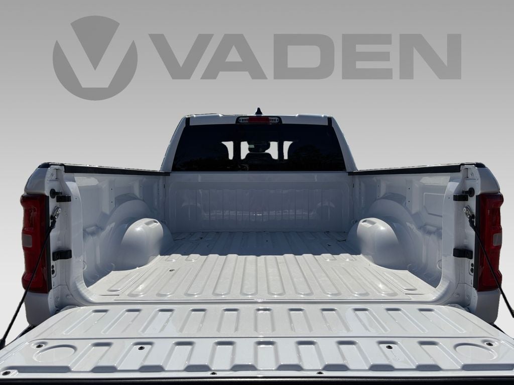 2026 RAM Ram 1500 RAM 1500 BIG HORN QUAD CAB 4X4 6'4' BOX