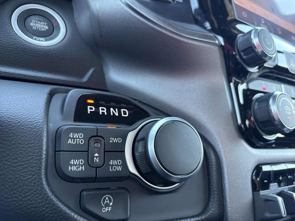 2026 RAM Ram 1500 RAM 1500 BIG HORN QUAD CAB 4X4 6'4' BOX